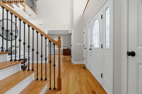 18 Longmeadow Road Windham NH 03087