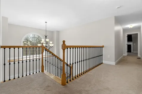 18 Longmeadow Road Windham NH 03087