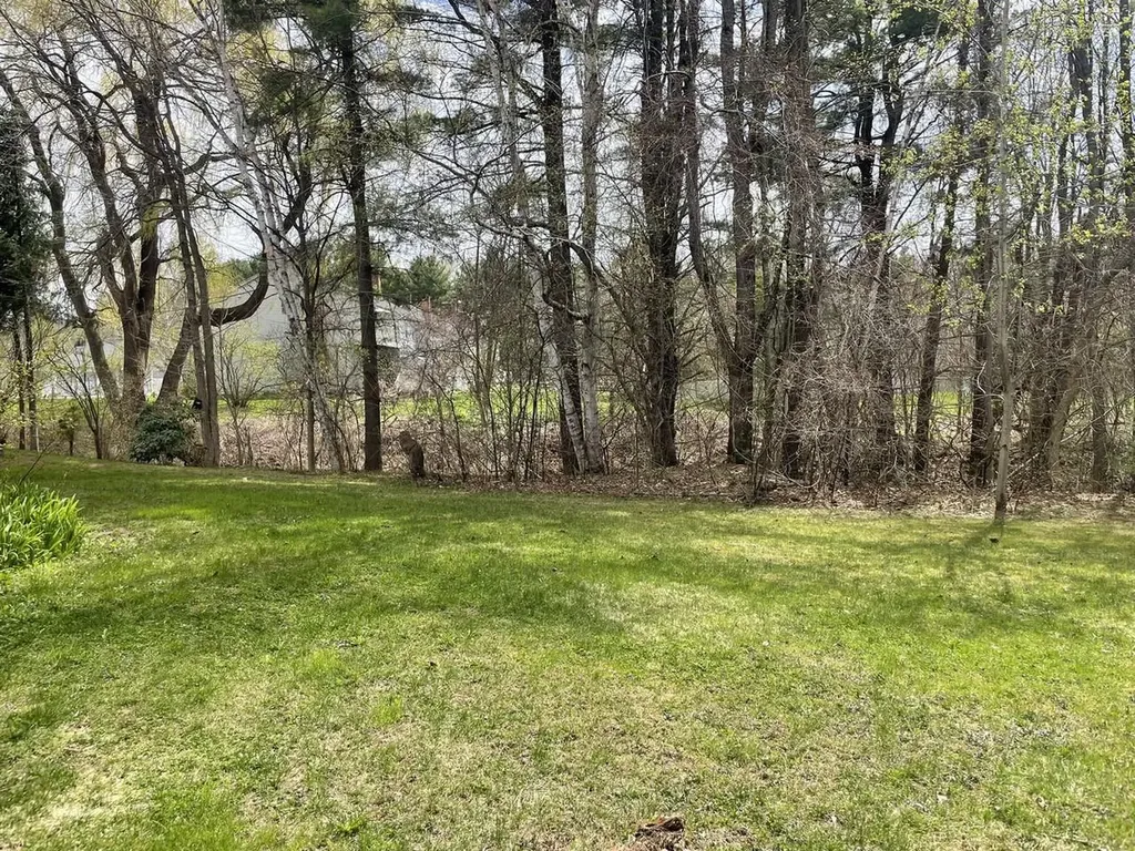 25 Baycrest Drive South Burlington VT 05403