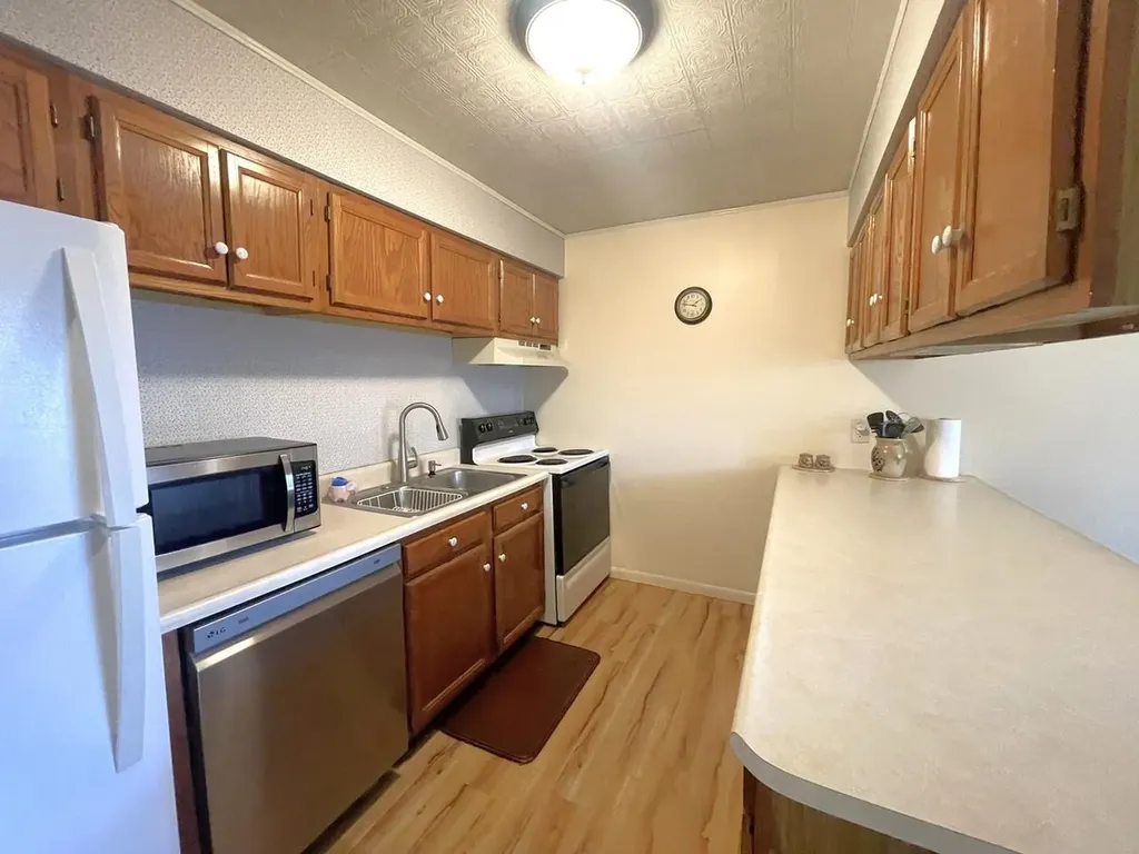 25 Baycrest Drive South Burlington VT 05403
