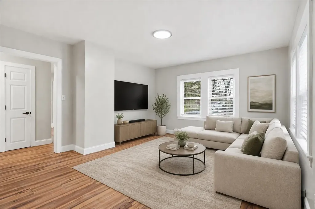 293 Lawrence Road Salem NH 03079