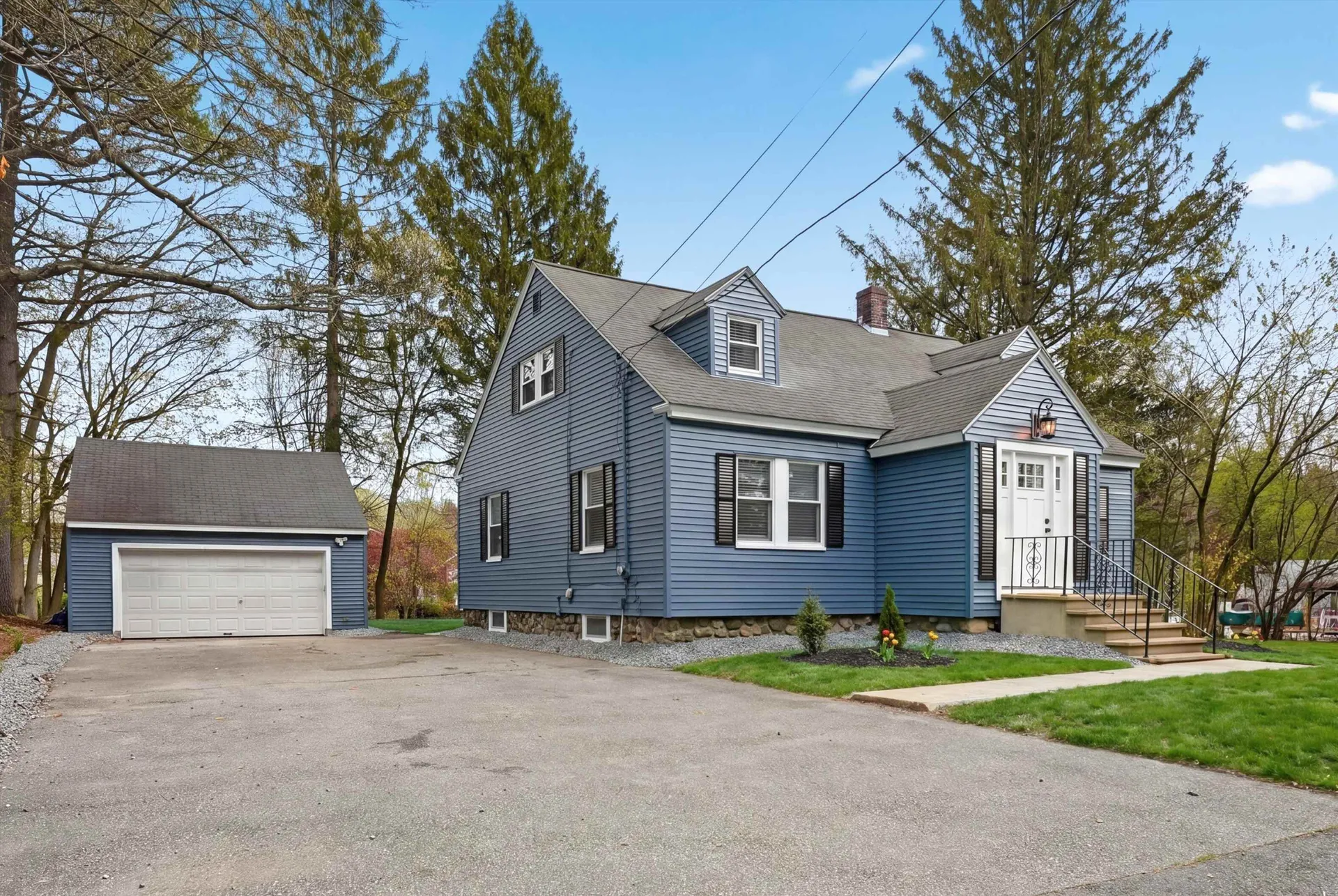 293 Lawrence Road Salem NH 03079