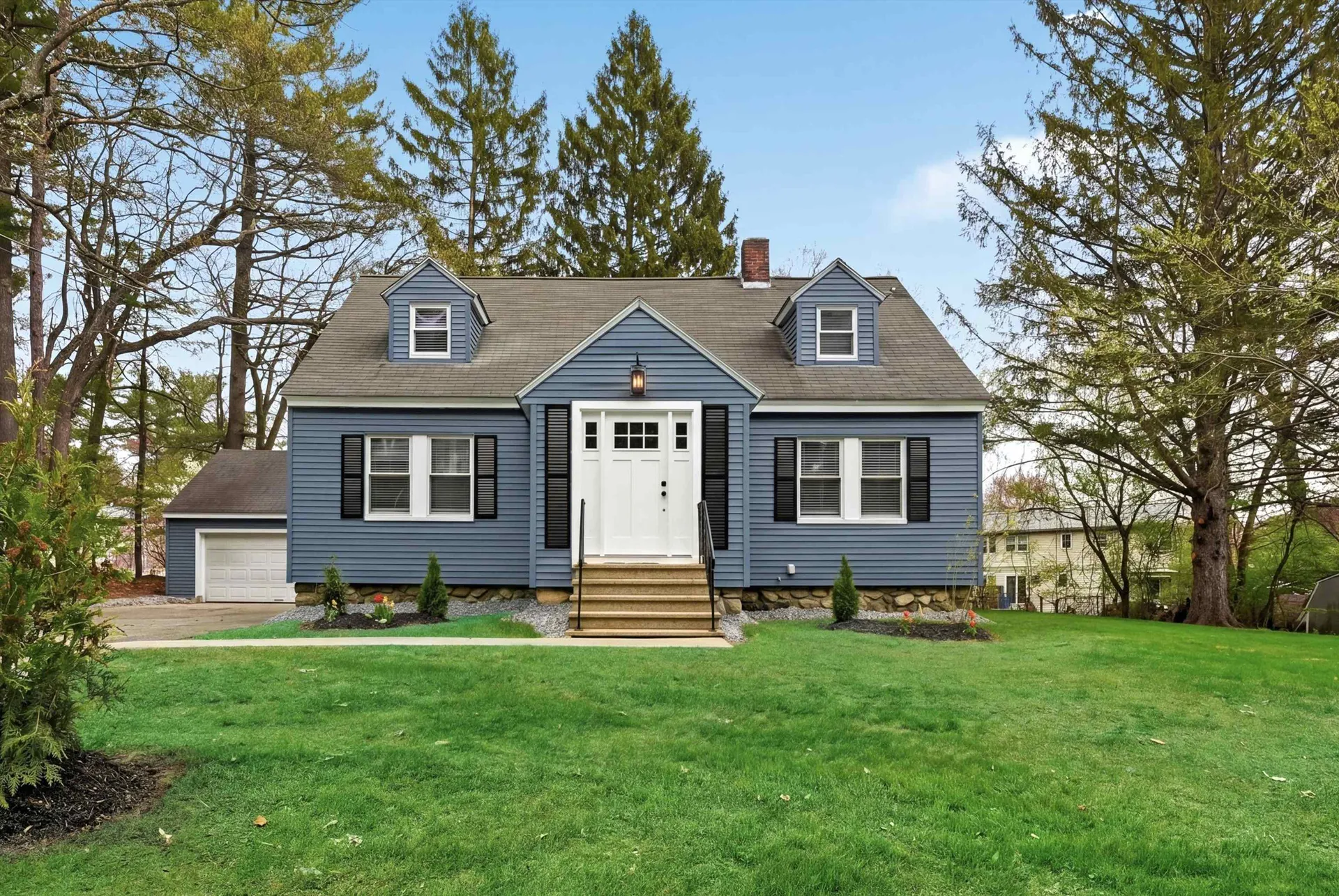 293 Lawrence Road Salem NH 03079