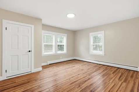 293 Lawrence Road Salem NH 03079