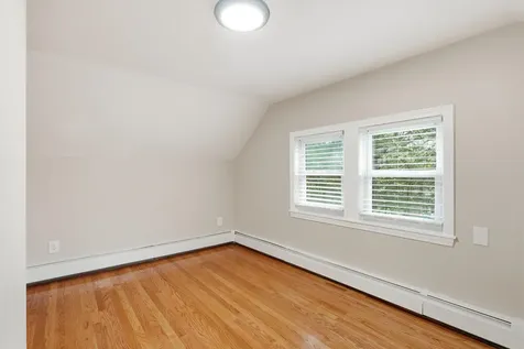 293 Lawrence Road Salem NH 03079
