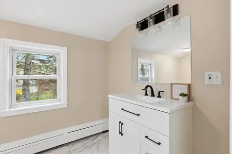 293 Lawrence Road Salem NH 03079