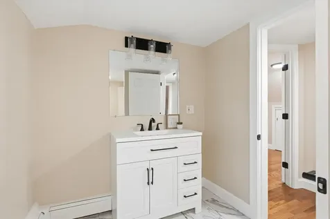 293 Lawrence Road Salem NH 03079