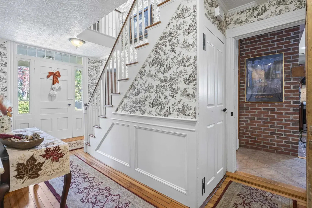 219 Church Street Barrington NH 03825