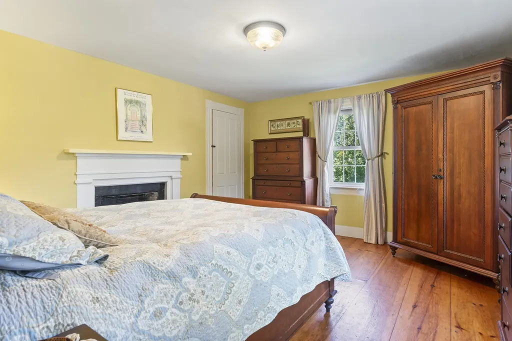 219 Church Street Barrington NH 03825