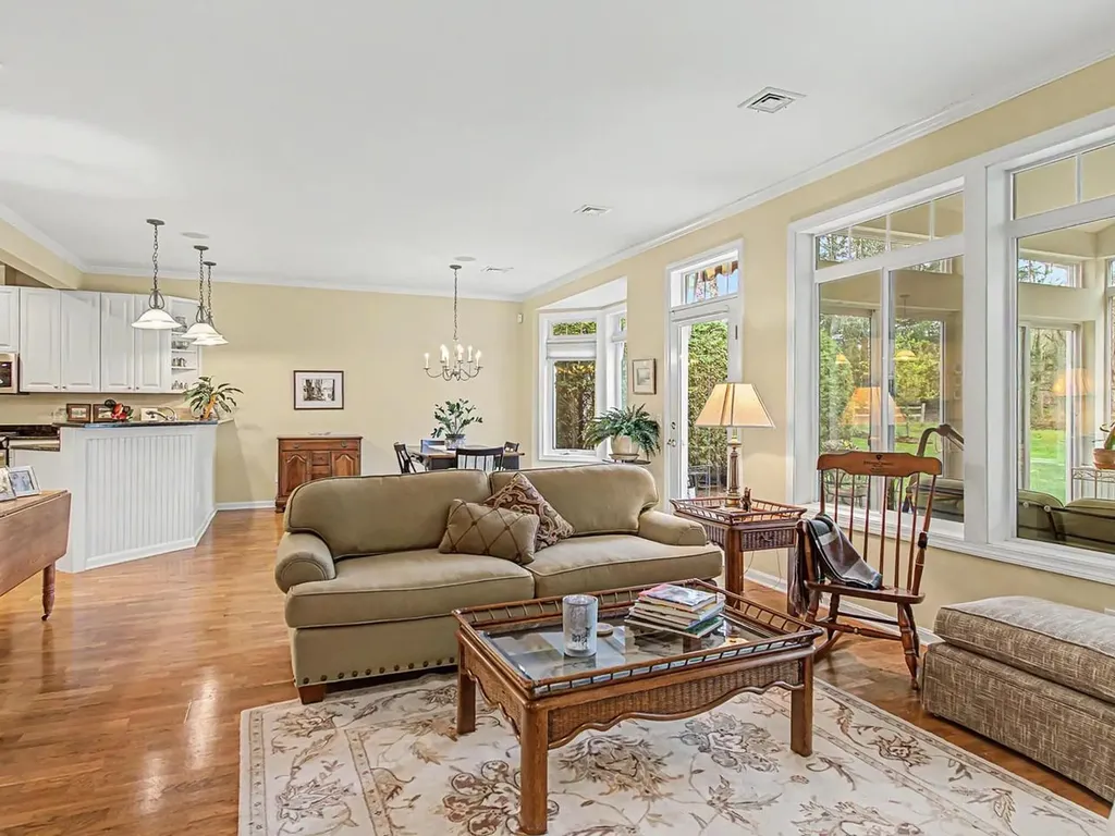 72 Chickadee Circle South Burlington VT 05403