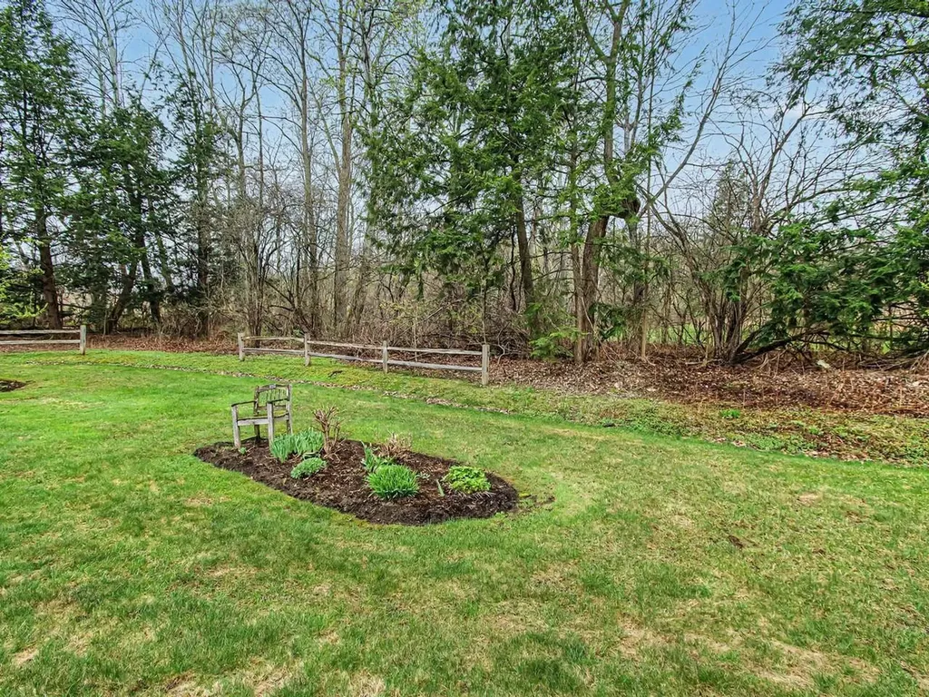 72 Chickadee Circle South Burlington VT 05403
