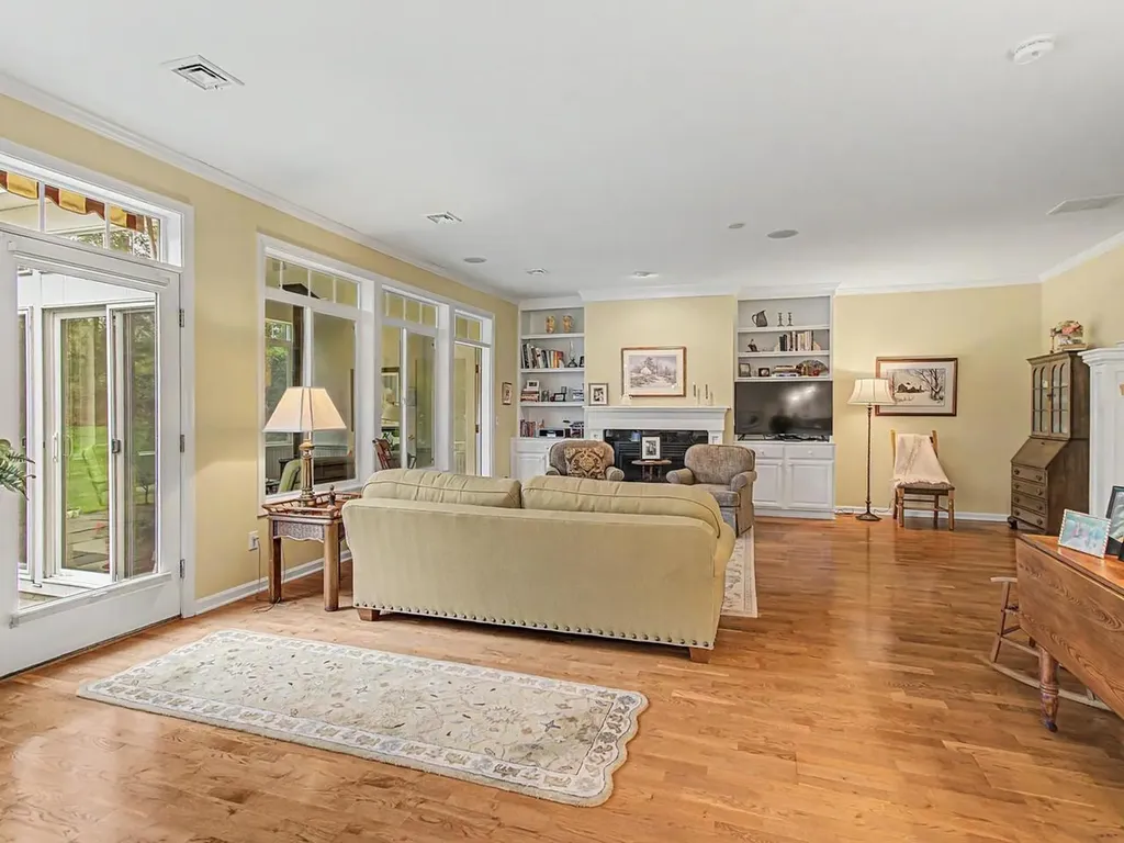 72 Chickadee Circle South Burlington VT 05403