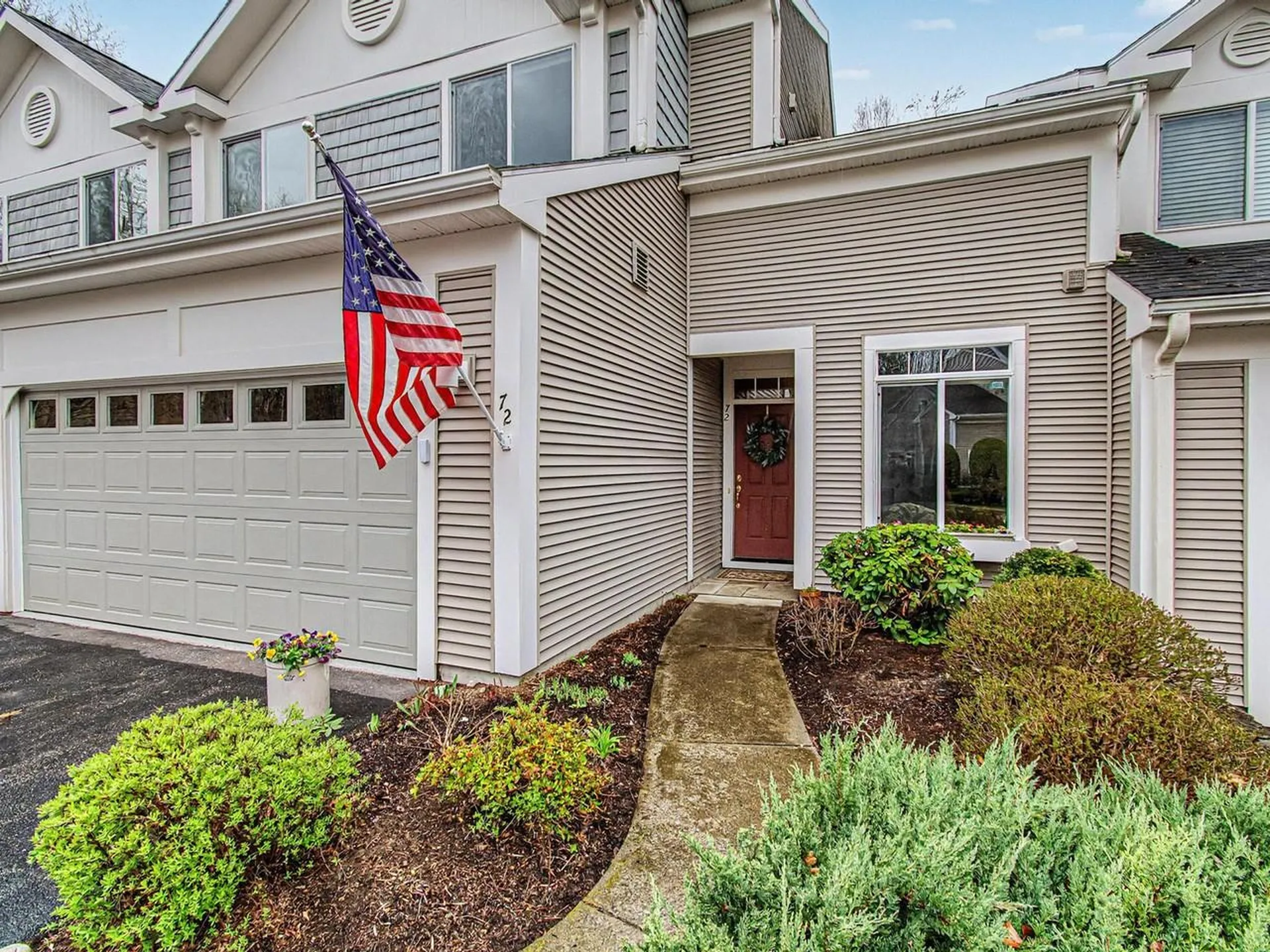 72 Chickadee Circle South Burlington VT 05403