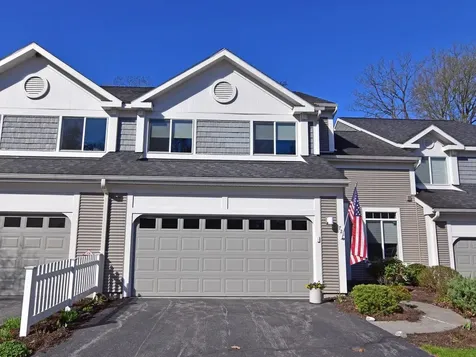 72 Chickadee Circle South Burlington VT 05403