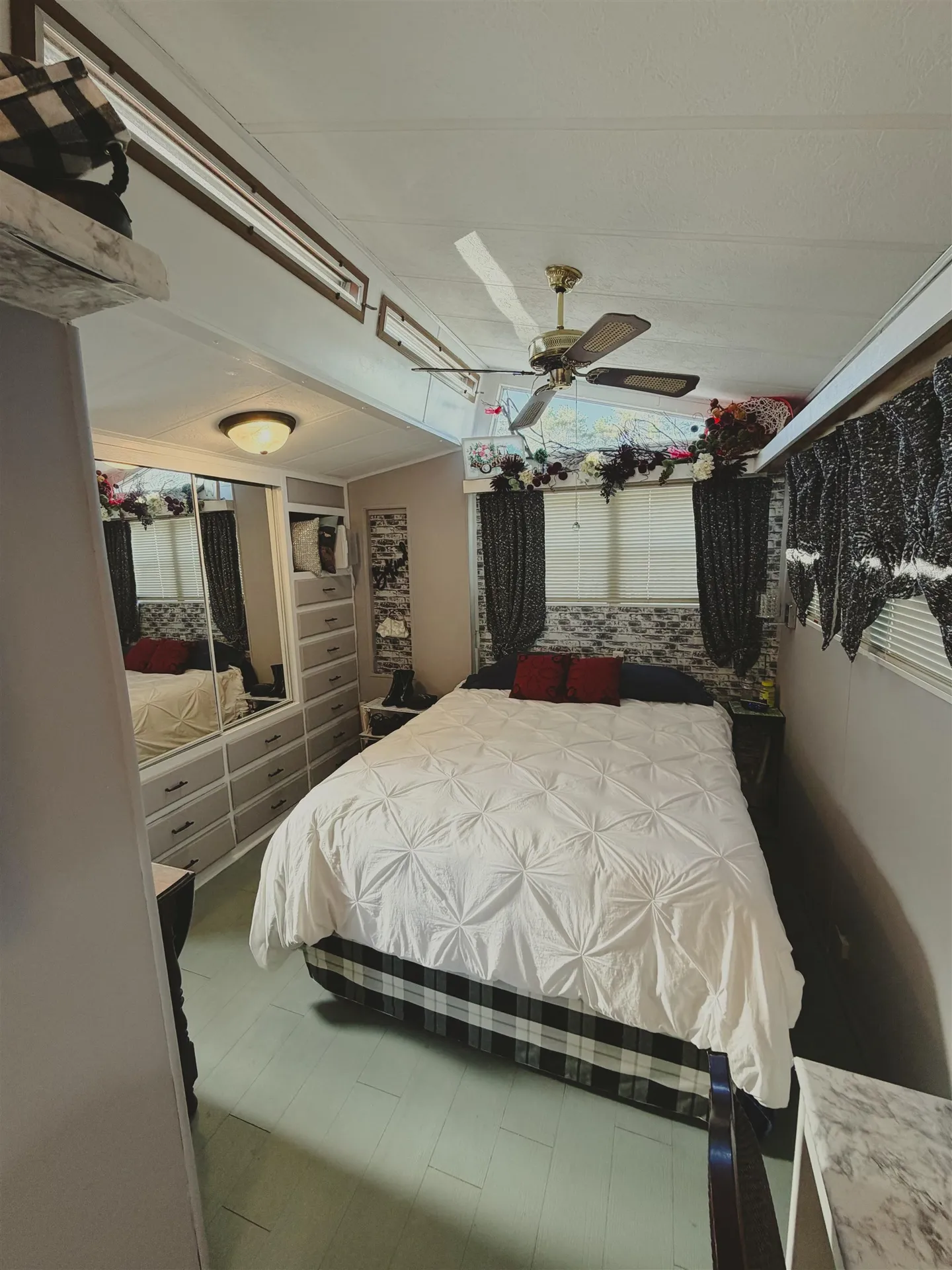 308 Route 286 Seabrook NH 03874