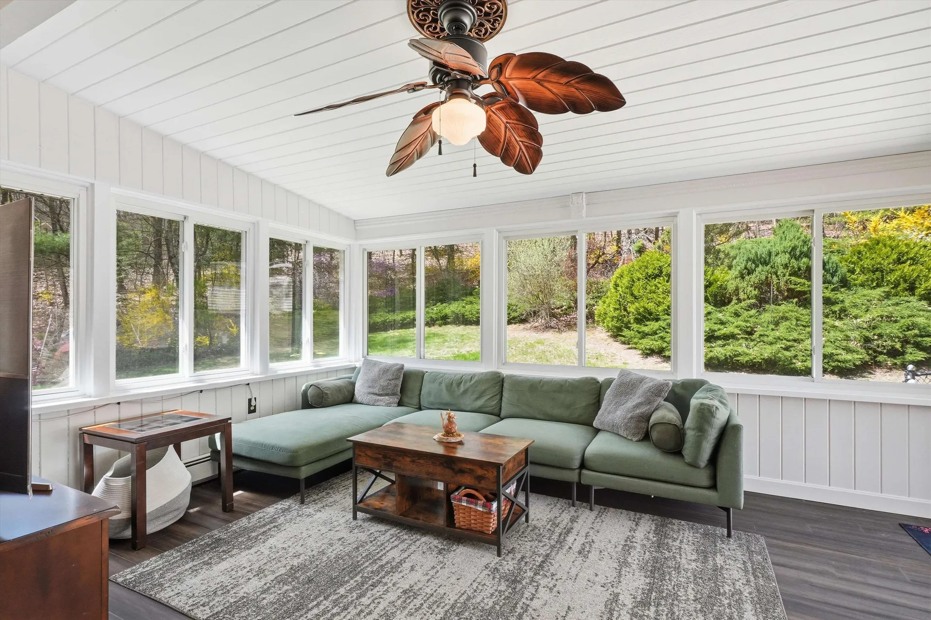 11 Oriole Road Windham NH 03087