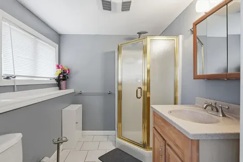11 Oriole Road Windham NH 03087