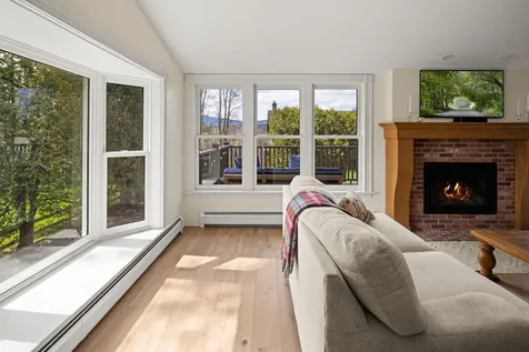405 Maple Street Stowe VT 05672