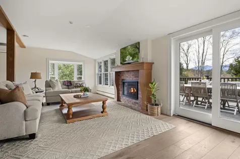 405 Maple Street Stowe VT 05672