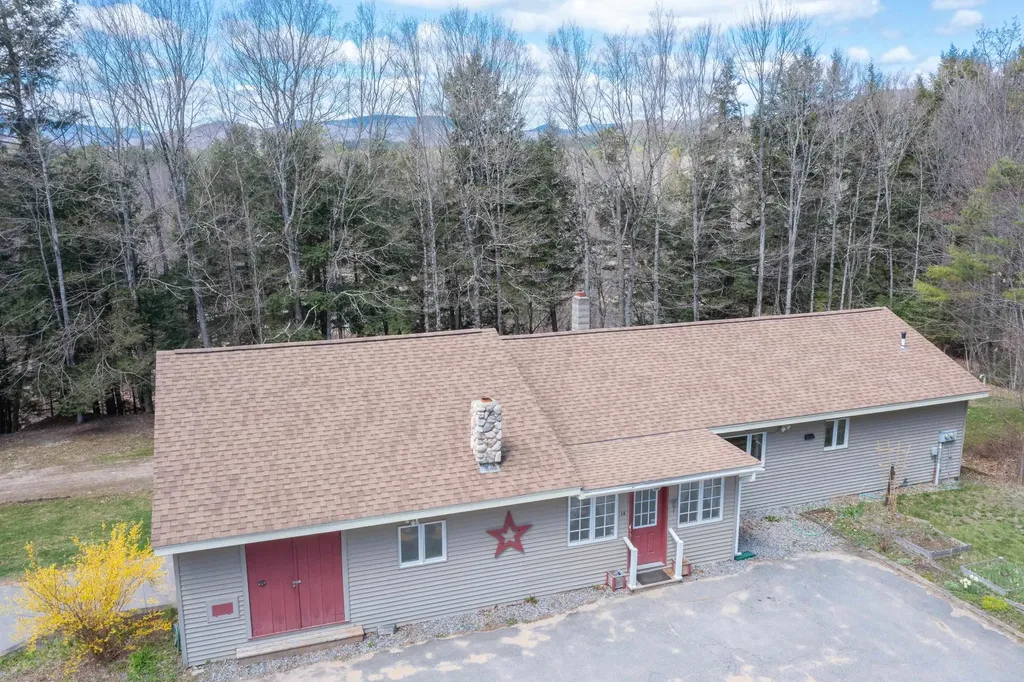 3/14 Lloyd Street Campton NH 03223