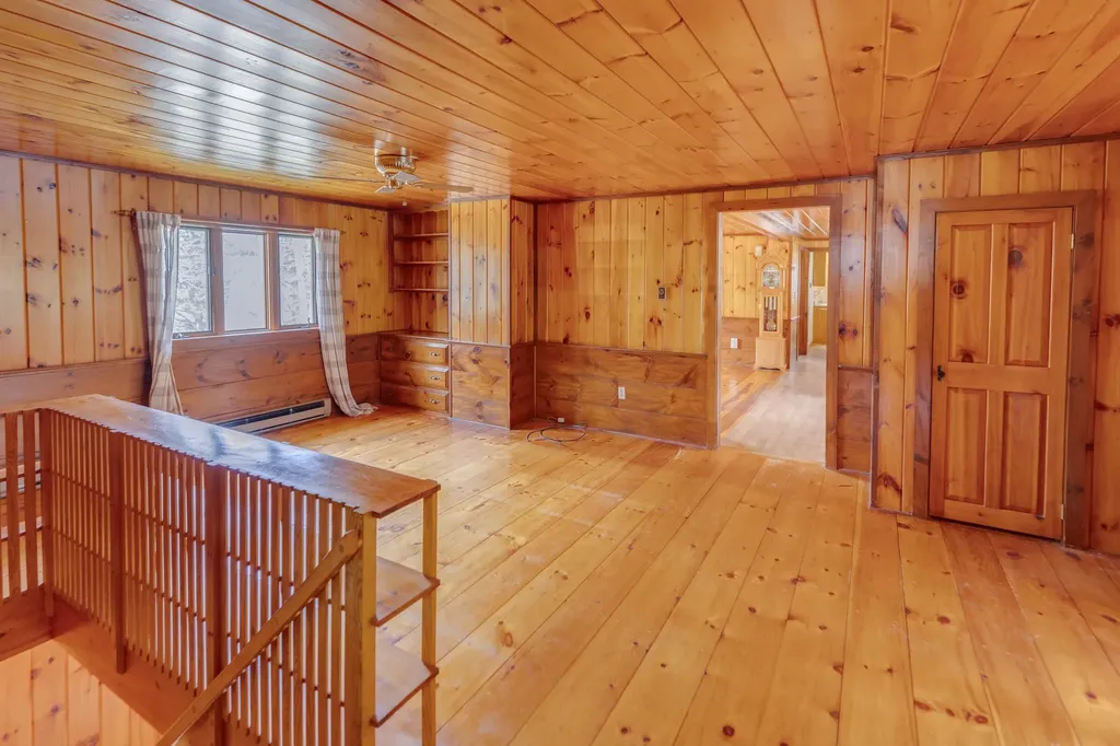 3/14 Lloyd Street Campton NH 03223