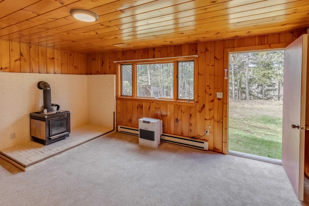 3/14 Lloyd Street Campton NH 03223