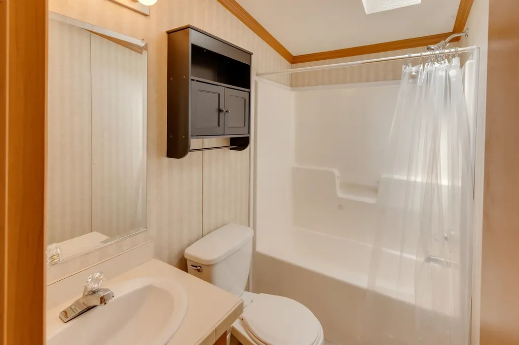 3/14 Lloyd Street Campton NH 03223