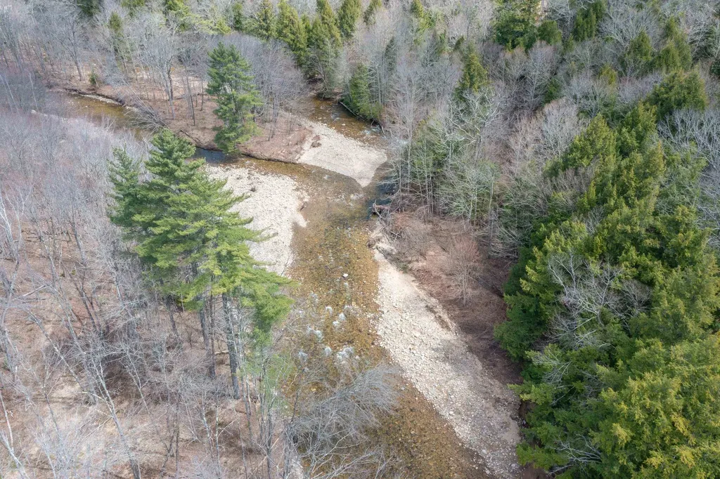 3/14 Lloyd Street Campton NH 03223