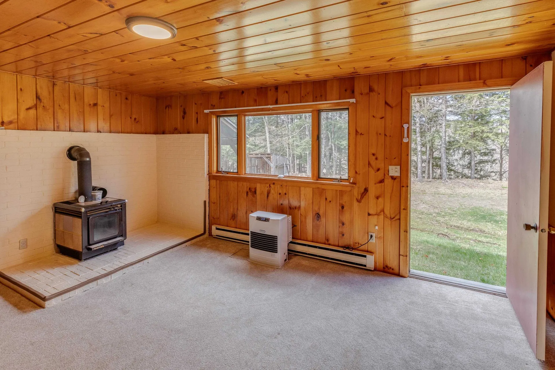 3/14 Lloyd Street Campton NH 03223