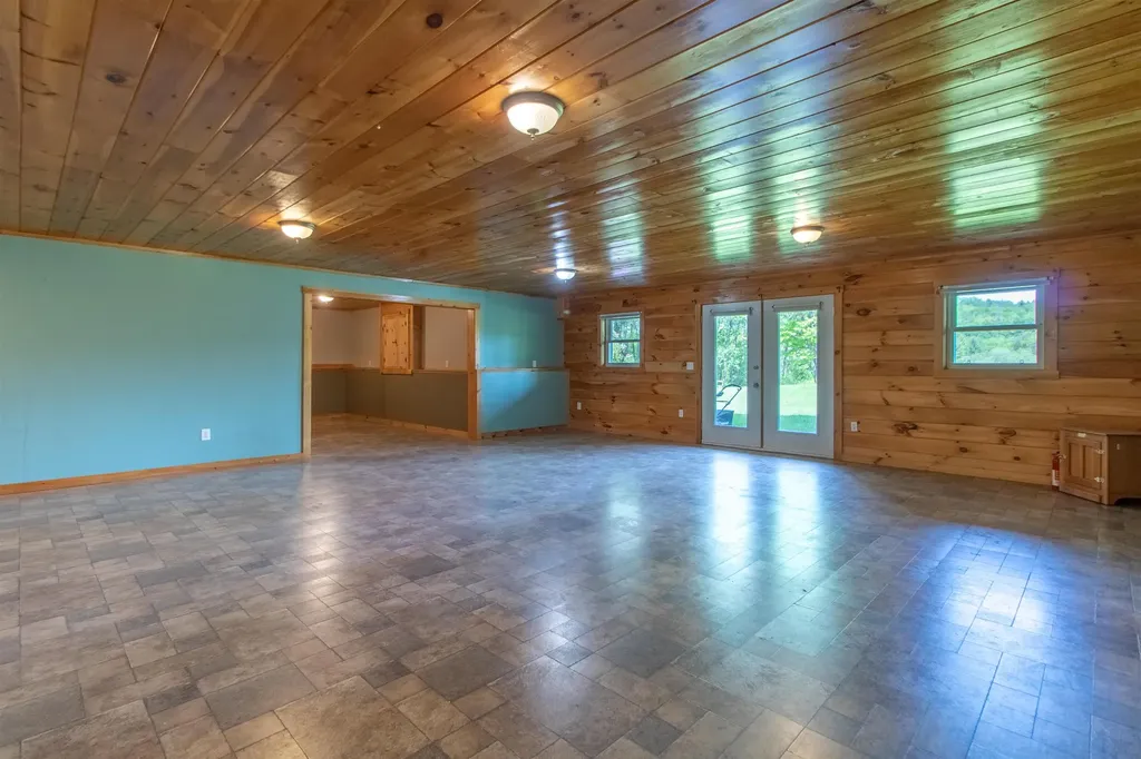 2111 Beebe Road Derby VT 05829