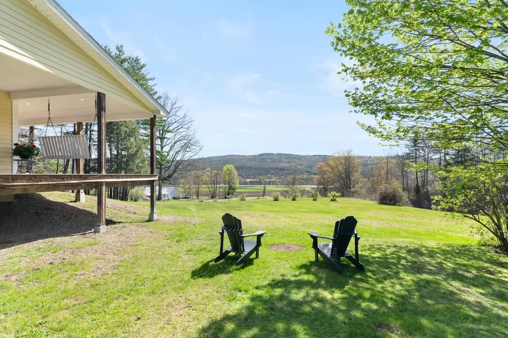 88 Dummerston Station Road Dummerston VT 05346