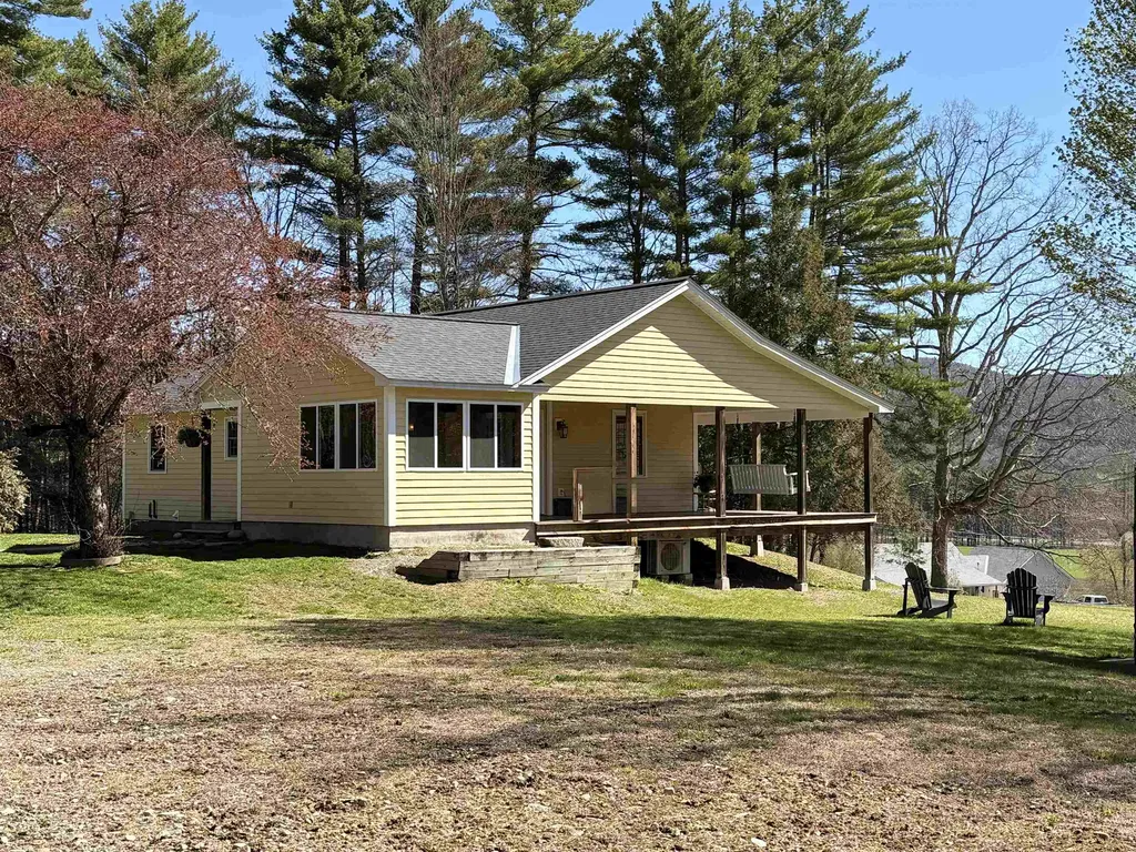88 Dummerston Station Road Dummerston VT 05346