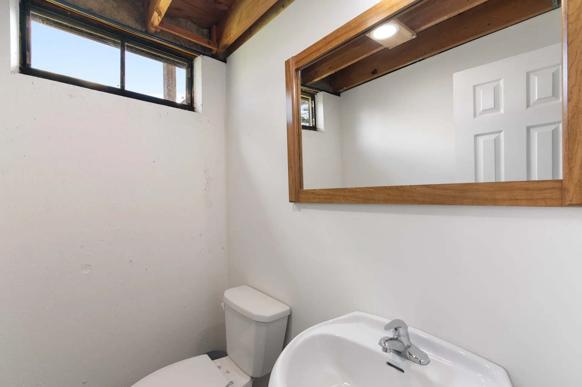 88 Dummerston Station Road Dummerston VT 05346