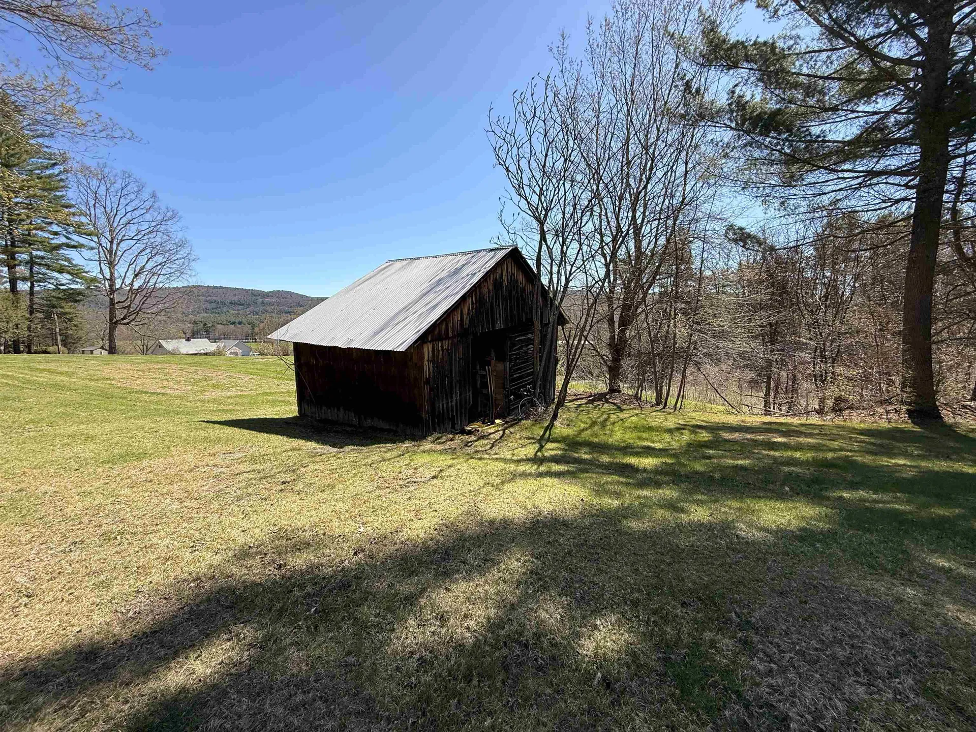 88 Dummerston Station Road Dummerston VT 05346