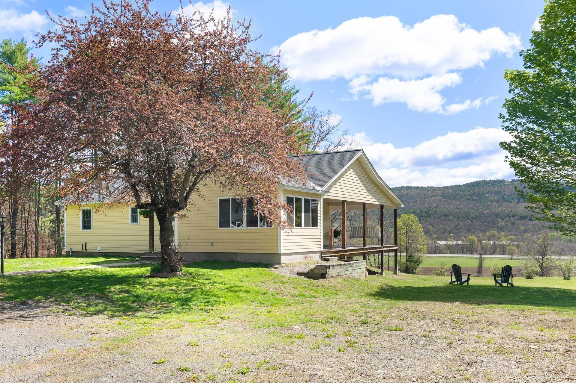 88 Dummerston Station Road Dummerston VT 05346