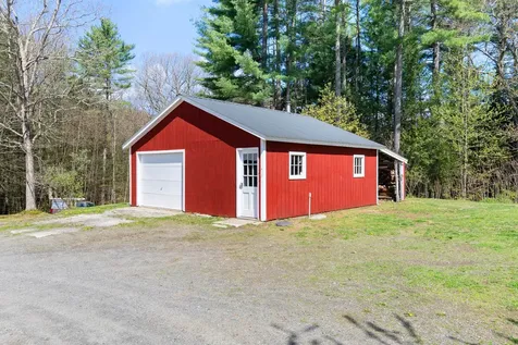 88 Dummerston Station Road Dummerston VT 05346