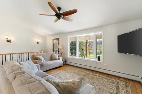 88 Dummerston Station Road Dummerston VT 05346