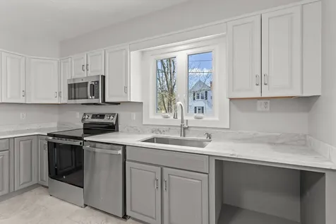 40 Pembroke Road Concord NH 03301