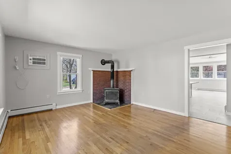 40 Pembroke Road Concord NH 03301