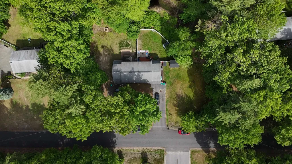 19 Deerwood Drive Amherst NH 03031