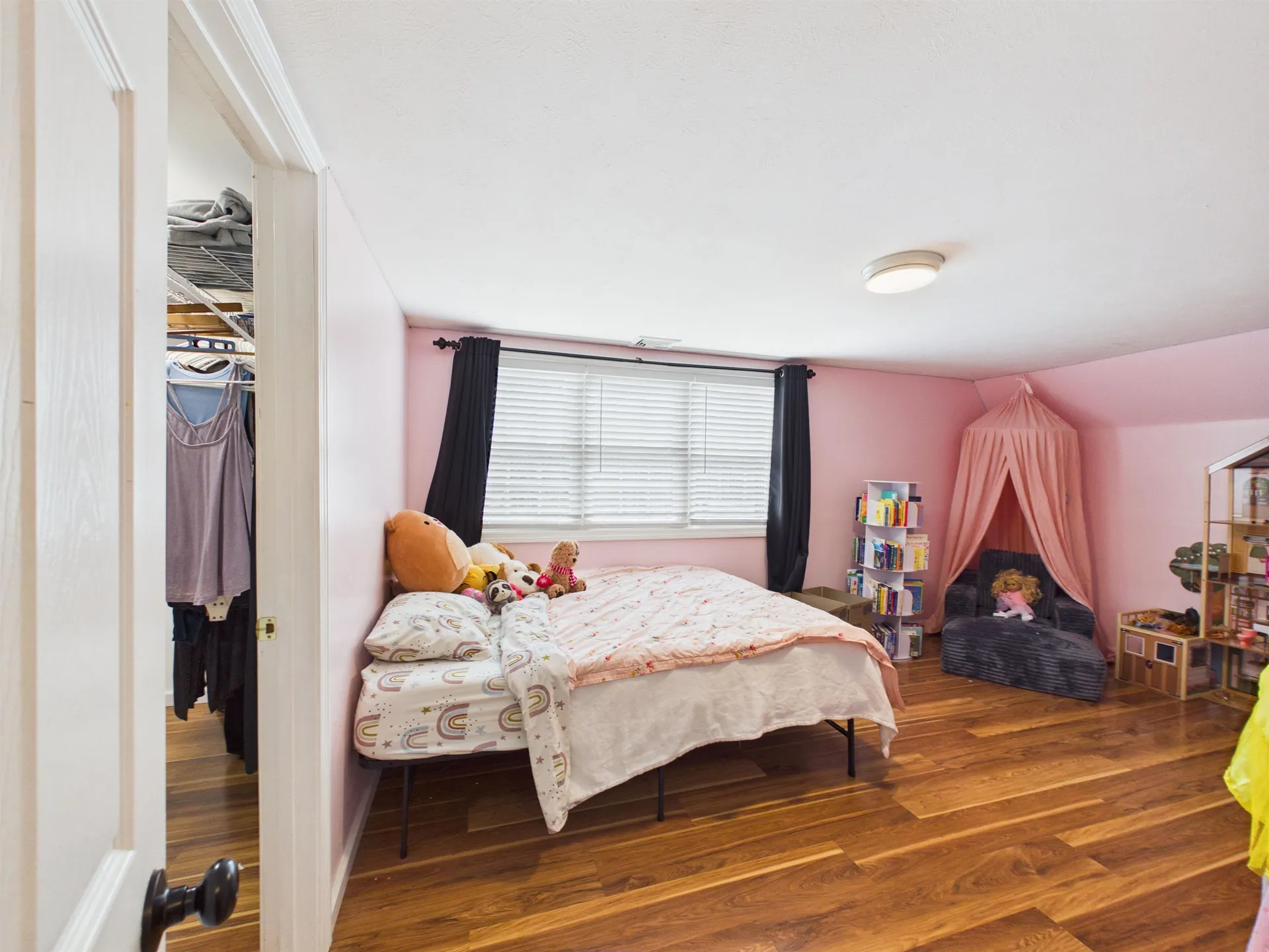 19 Deerwood Drive Amherst NH 03031