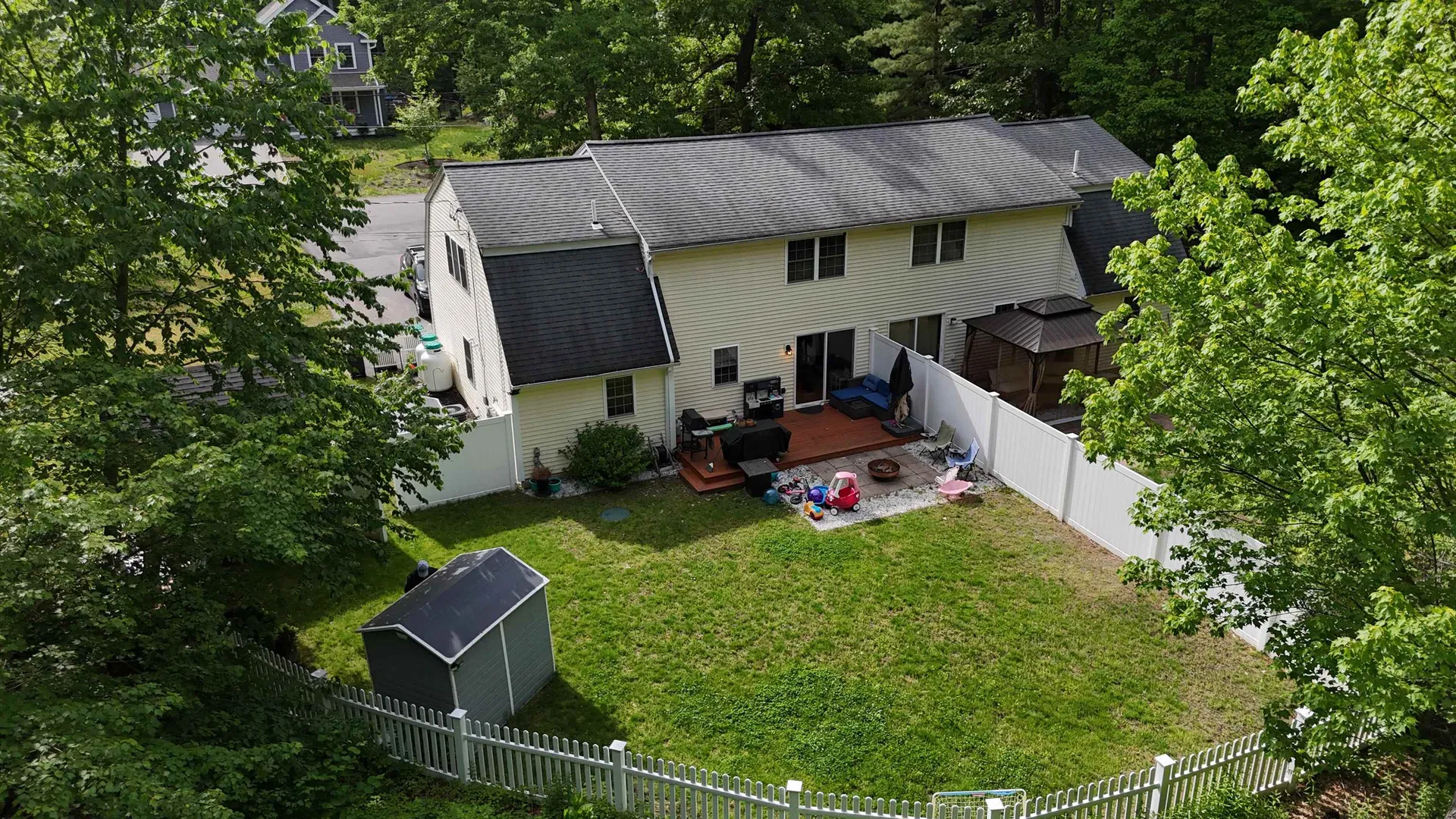 19 Deerwood Drive Amherst NH 03031
