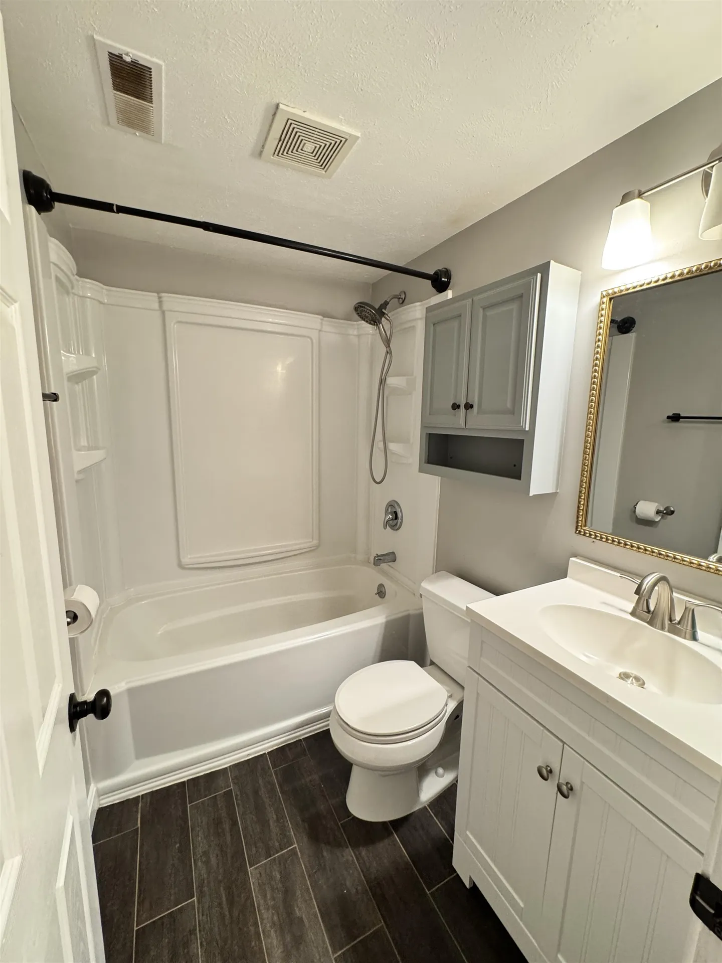 19 Deerwood Drive Amherst NH 03031