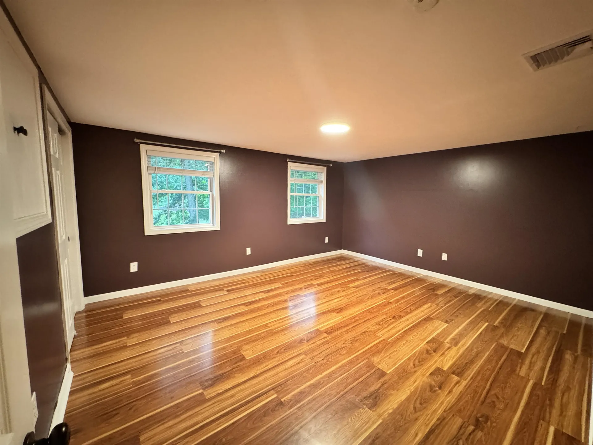 19 Deerwood Drive Amherst NH 03031