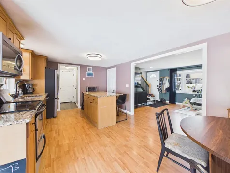 19 Deerwood Drive Amherst NH 03031
