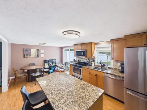 19 Deerwood Drive Amherst NH 03031