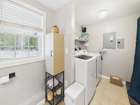 19 Deerwood Drive Amherst NH 03031