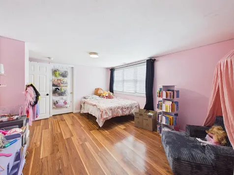 19 Deerwood Drive Amherst NH 03031