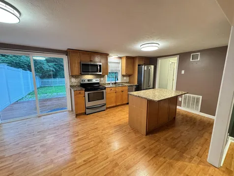 19 Deerwood Drive Amherst NH 03031