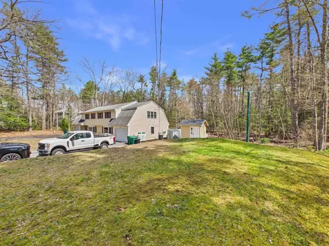 19 Deerwood Drive Amherst NH 03031